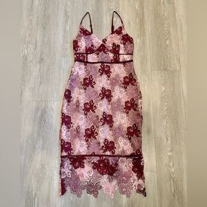 Lulus M Lace Dress